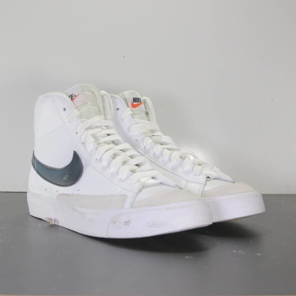 Nike Blazer Mid '77 Vintage White Women's Sneakers 004024 Size 6youth/7.5womens - Picture 2 of 6